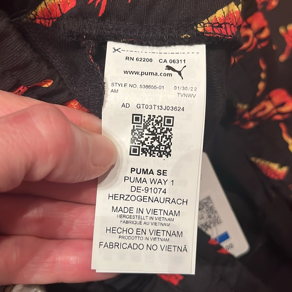 New Puma flame shorts - Picture 12 of 16